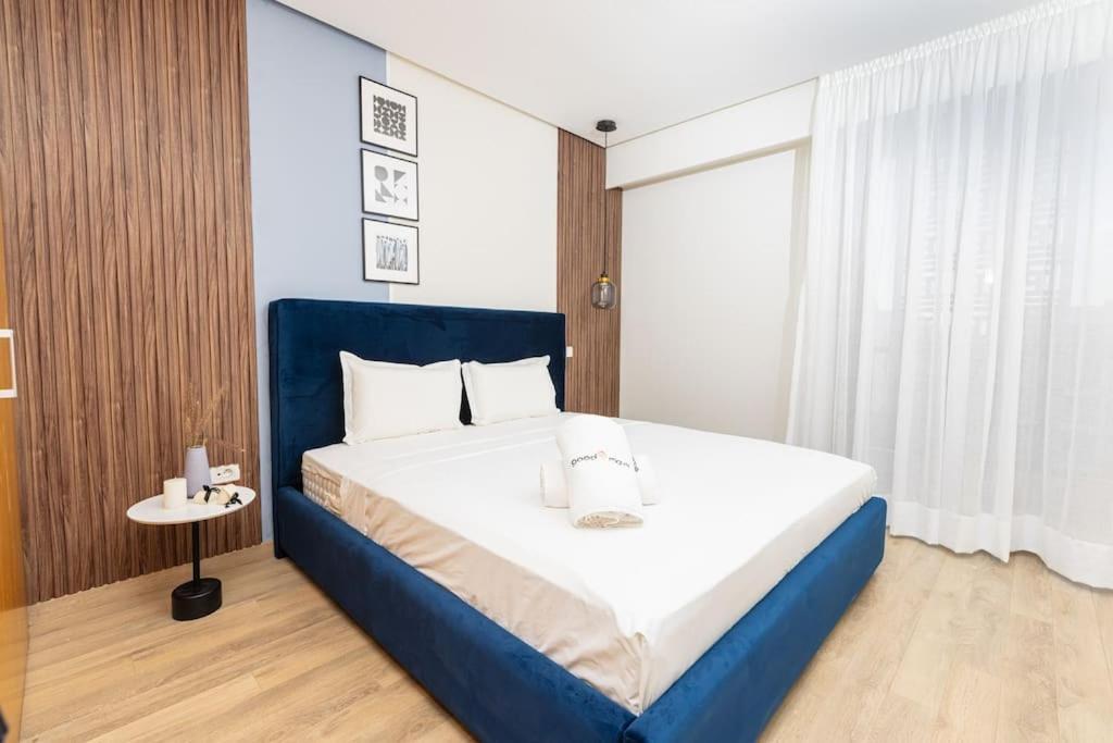 Modern 2Br Retreat In Marina Sale Luxury Living Apartment Hajja Exterior photo